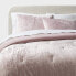 Фото #1 товара 3pc King Luxe Distressed Crinkle Velvet Comforter and Sham Set Mauve - Threshold
