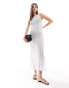 Фото #1 товара Vero Moda fine knit midi dress in white