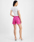 Фото #2 товара Women's Printed Mid-Rise Bermuda Shorts, Created for Macy's