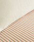 Flat sheet with thin stripes