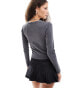 Фото #4 товара Reclaimed Vintage long sleeve rib top with floral print in washed charcoal