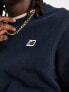 Фото #5 товара New Balance small logo sweatshirt in navy