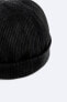 Short corduroy hat