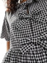 Фото #3 товара The Frolic bow detail gingham smock dress in black and white