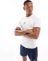 Фото #1 товара Nike Pro Training tight t-shirt in white