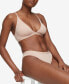 Фото #4 товара Women's Form To Body Lightly Lined Triangle Bralette QF6758