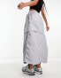 Фото #4 товара Nike Sport Utility woven cargo maxi skirt in pewter grey