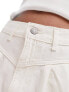 Levi's Featherweight mom shorts in white