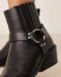 Фото #2 товара New Look – Knöchelhohe Cowboystiefel in Schwarz mit Schnallendetail