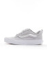 Vans Knu Skool Chunky Trainer in grey and silver