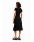 Women's Short-sleeved midi dress with neckline and daisies.