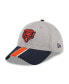 Фото #1 товара Men's Heather Gray, Navy Chicago Bears Striped 39THIRTY Flex Hat