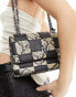 Фото #6 товара River Island checked shoulder bag in snake print