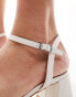 Фото #4 товара Glamorous Wide Fit low block heeled sandals in white