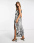 Фото #3 товара Pretty Lavish asymmetric split midaxi dress in abstract print