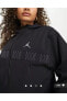 Фото #2 товара Спортивная куртка Nike Jordan легкая с молнией для женщин