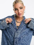 Фото #2 товара ASOS DESIGN Smiley denim shacket in mid wash blue