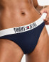 Tommy Jeans – Archive – Brasilianische Bikinihose in Marineblau