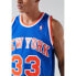 Фото #5 товара Mitchell & Ness NBA Swingman New York Knicks Patric Ewing T-Shirt SMJYGS18186-NYKROYA91PEW