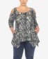 Фото #1 товара Plus Size Snake Print Cold Shoulder Tunic Top