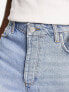 Фото #3 товара ASOS DESIGN classic rigid regular length denim shorts in light wash blue with rip