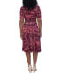 ფოტო #2 პროდუქტის Petite Printed Ruched Short-Sleeve Dress