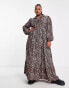 Фото #8 товара ASOS DESIGN Curve maxi shirt dress with pin tucks in animal print