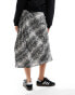 Фото #3 товара New Look satin midi skirt in snake print