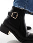 SEQWL Wide Fit – Ankle-Boots in Schwarz mit Schnallen-Details, weite Passform