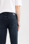 Pedro Slim Fit Dar Kalıp Normal Bel Dar Paça Jean Pantolon R8791az23sp