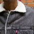 Фото #4 товара Levis Premium Vintage Fit Sherpa Trucker Jacket Black 791290010