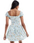 ASOS DESIGN milkmaid puff sleeve mini dress with drop waist in blue ditsy print Verspielt geblümtes, S - EU 36-38 - фото #4