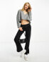 Фото #3 товара Miss Selfridge fluffy V neck slouchy crop jumper in grey marl