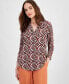 Фото #1 товара Women's V-Neck Printed 3/4-Sleeve Top, Created for Macy's