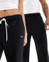 Фото #4 товара Champion unisex cuffed joggers in black - BLACK