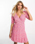 Фото #1 товара Pieces wrap mini dress in pink ditsy floral