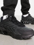 Nike Air Max TW trainers in black