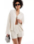 Фото #3 товара 4th & Reckless Tall linen shirred waist shorts in beige