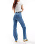 Фото #4 товара Dr Denim Moxy straight leg jeans in cape sky worn hem blue