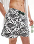 Pull&Bear leaf printed swimshort in black and white Белый, M - фото #1