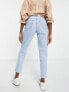 Фото #2 товара Levi's high waisted mom jeans in light wash blue