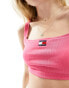 Фото #8 товара Tommy Jeans badge wide rib crop top in pink alert