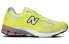 New Balance NB 2002R 运动 减震 低帮 跑步鞋 男女同款 柠檬黄 / Кроссовки New Balance NB M2002RLC