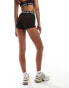 Фото #5 товара Nike Training Pro 365 3 inch legging shorts in brown