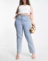 Фото #4 товара In The Style Plus x Perrie Sian straight leg jean in mid blue wash