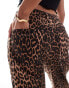 Фото #2 товара Miss Selfridge Petite leopard straight leg jean