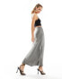 Фото #1 товара Nobody's Child Petite satin maxi skirt in silver