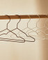 Фото #7 товара Pack of children’s hangers in neutral colours (pack of 6)