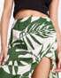 Фото #6 товара ASOS DESIGN natural slub ruched side midi skirt in green tropical print