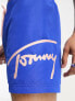 Фото #4 товара Tommy Hilfiger signature medium drawstring swim shorts in ultra blue